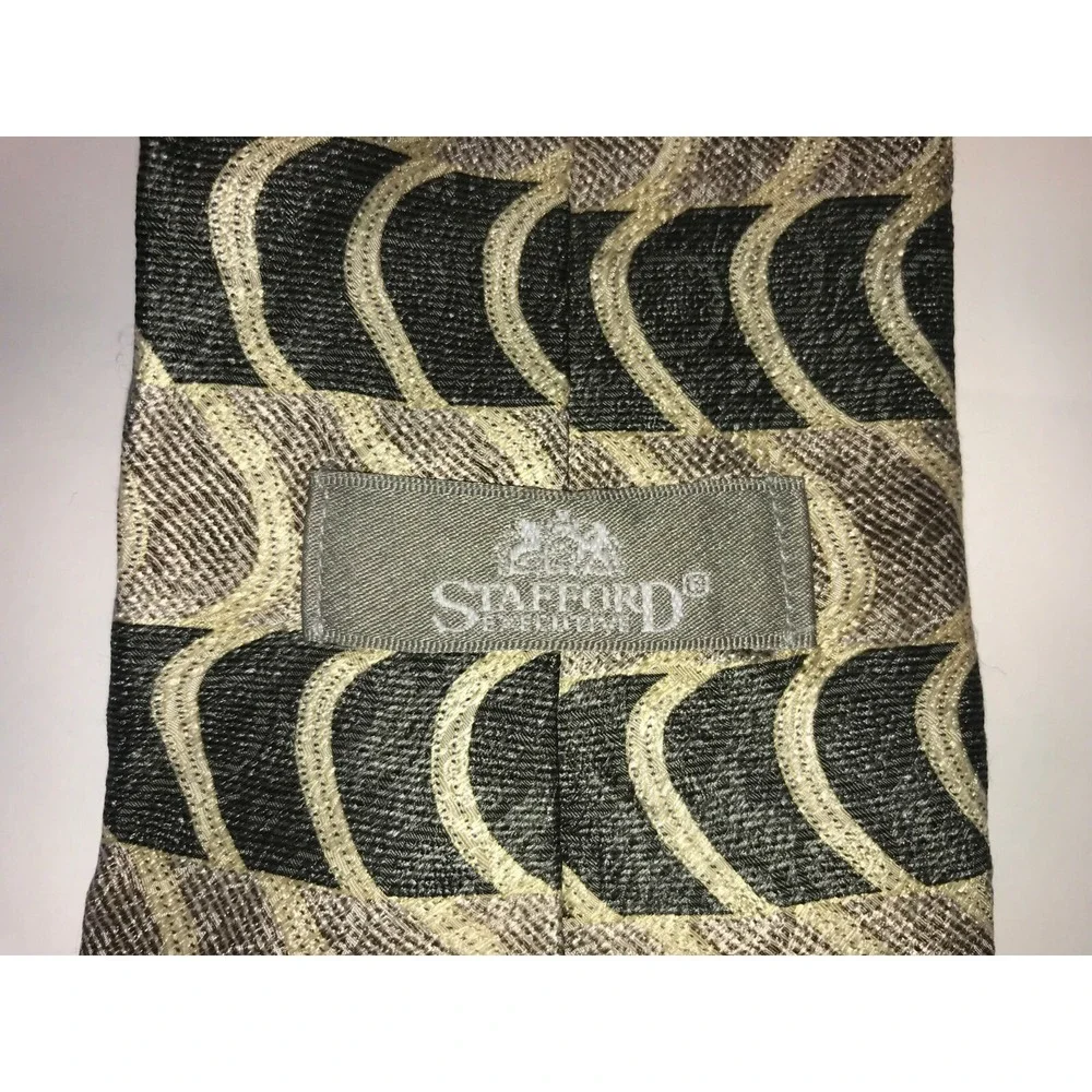 New Old Stock Stafford Executive‎ 100% Silk Neck Tie Green & Gold 58